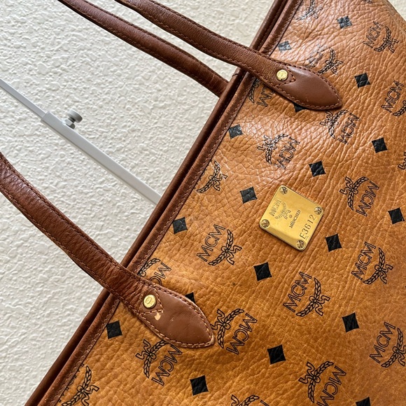 MCM Brown Logo Tote Bag - Picture 12 of 12